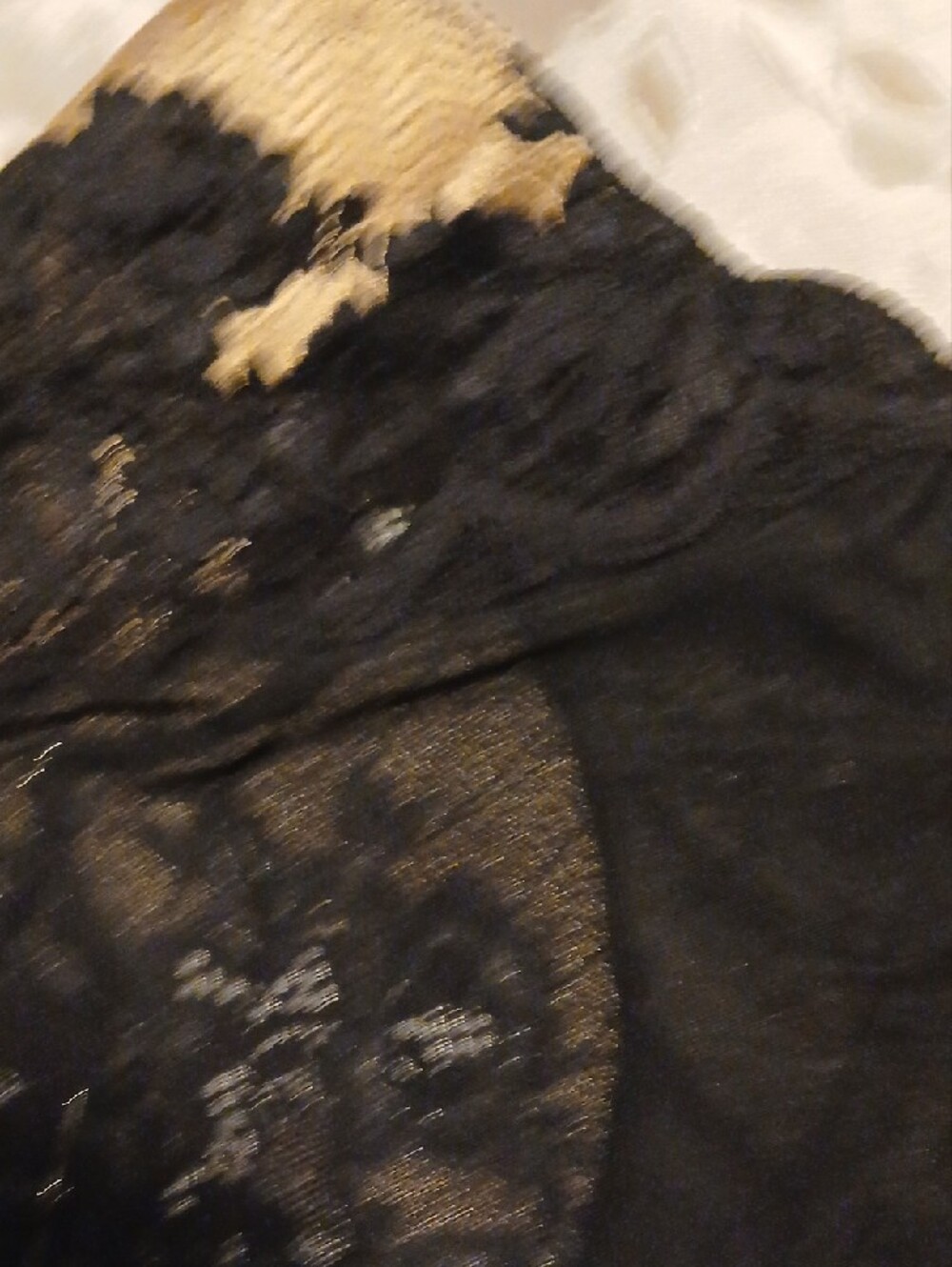 Victorias Secret Black Lace Garter Belt with Gold Underlay - Picture 5 of 7